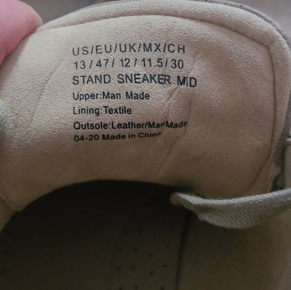 Unlisted - a Kenneth Cole Production Stand mid sneaker - Picture 2 of 7